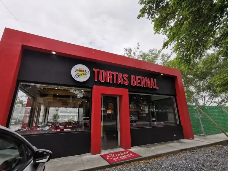 Tortas Bernal Menú