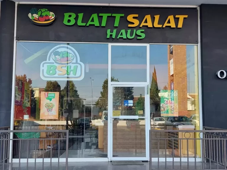 Blatt Salat Haus Menú
